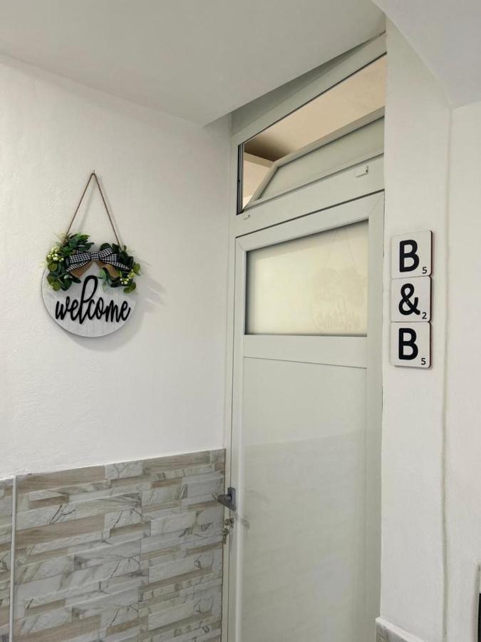 Mariuccia'S Home Bari Bagian luar foto